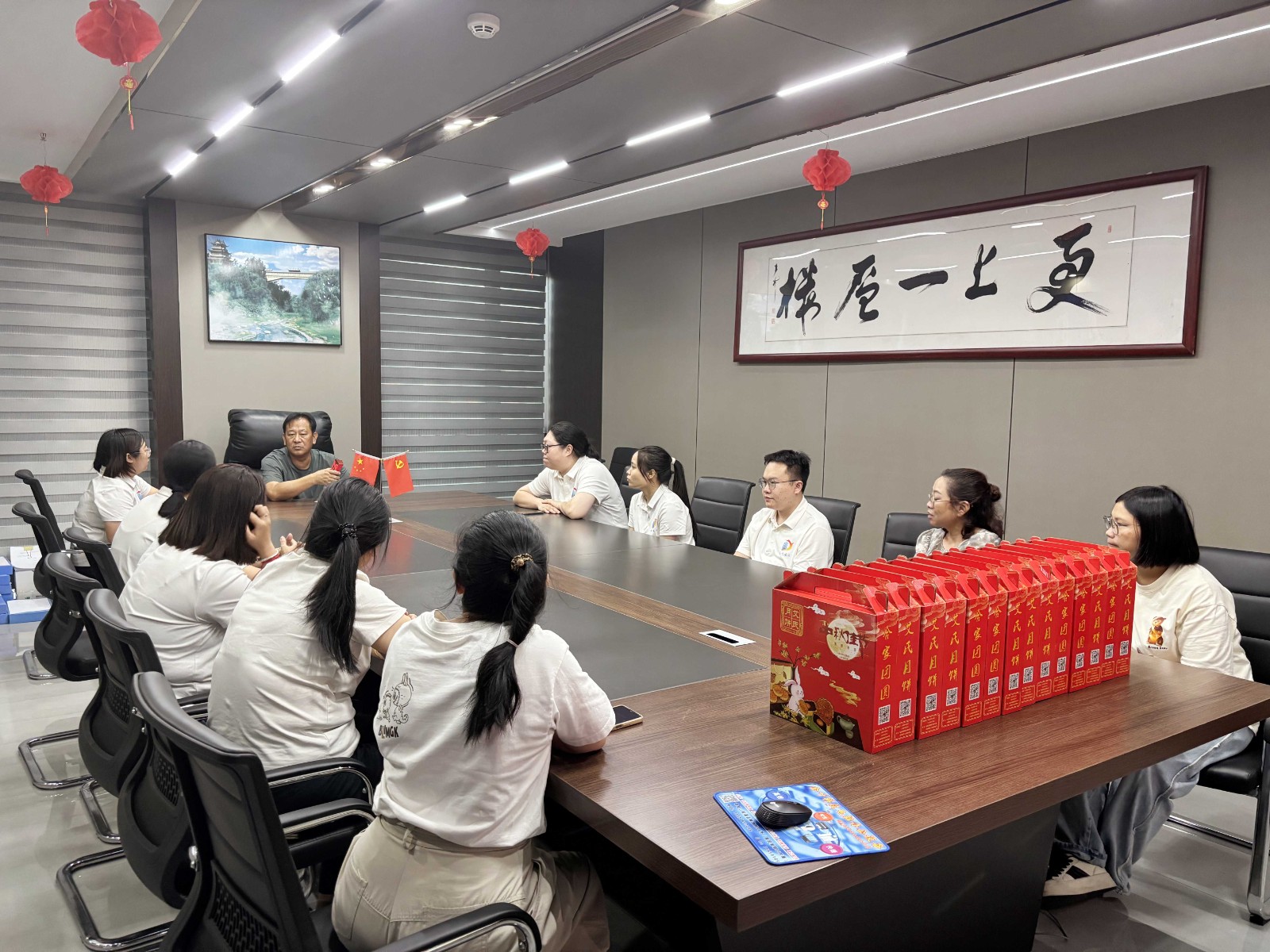 中秋情意濃：易順建工全員歡聚，以溫情書寫共成長篇章?